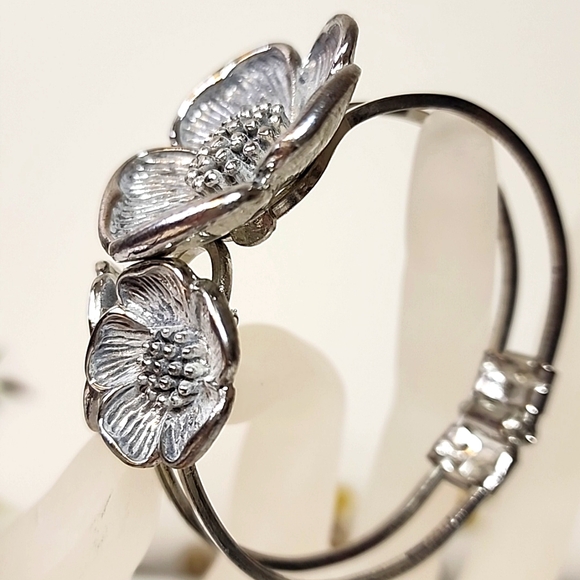 BANGLE - Picture 3 of 3